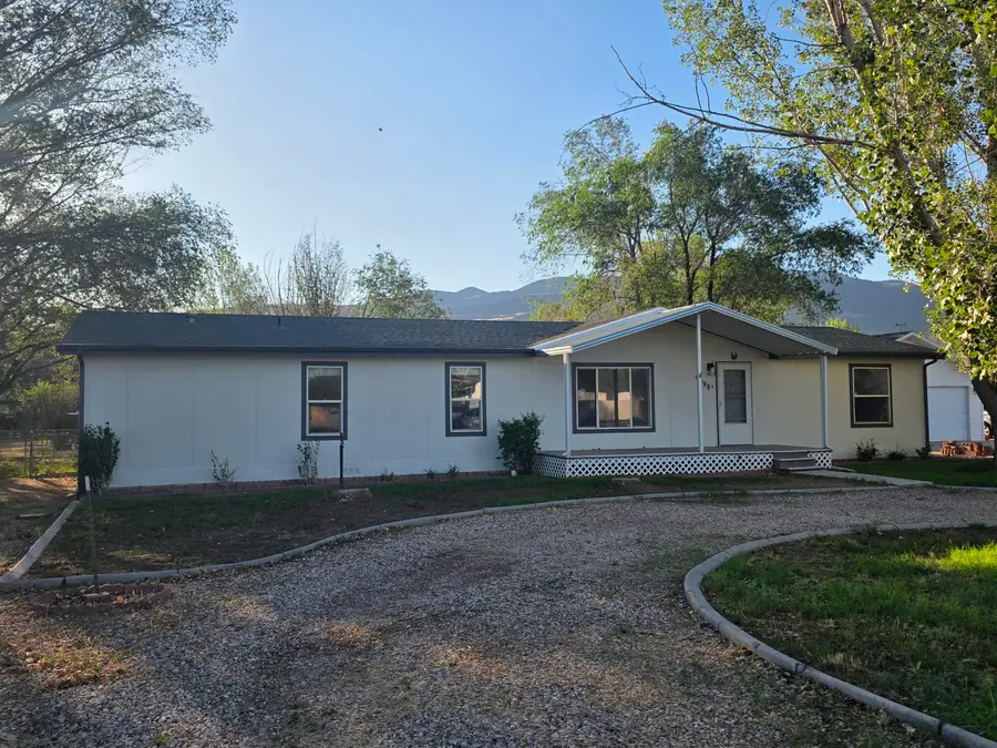 4398 N Rose Cir, Enoch, UT 84721 - #2