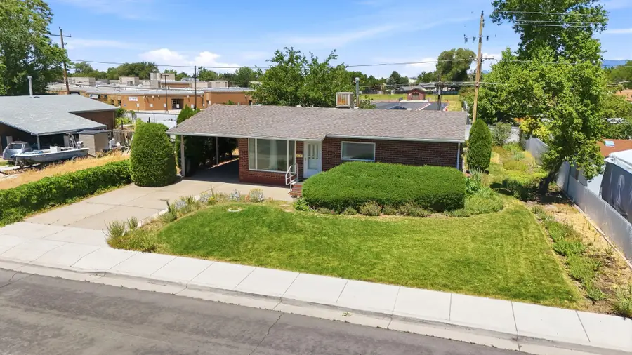 851 E Galena Dr, Sandy, UT 84094 - #3