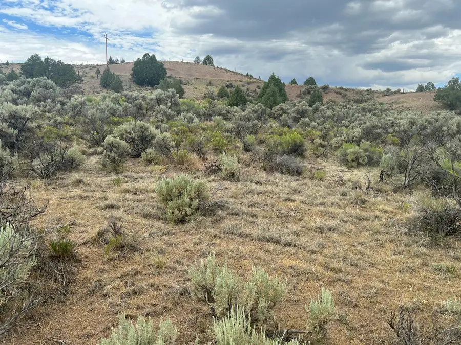 857 S Hatch Town Dam Rd, Hatch, UT 84735 - #2