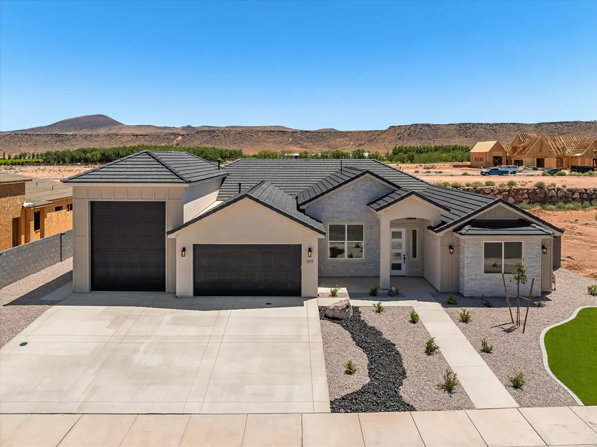 1717 S 3630, Hurricane, UT 84737 - #1