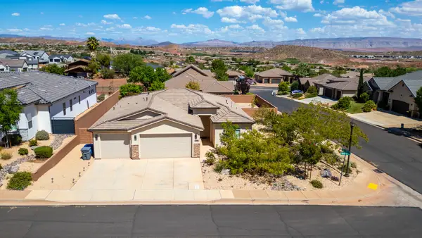 1804 Rimview Dr, Washington, UT 84780