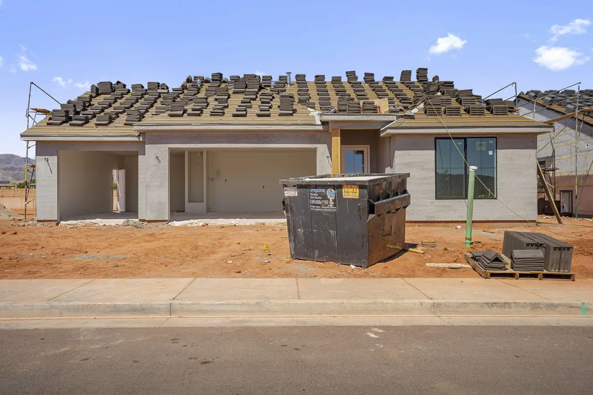 2367 Patricia Dr, Santa Clara, UT 84765 - #1