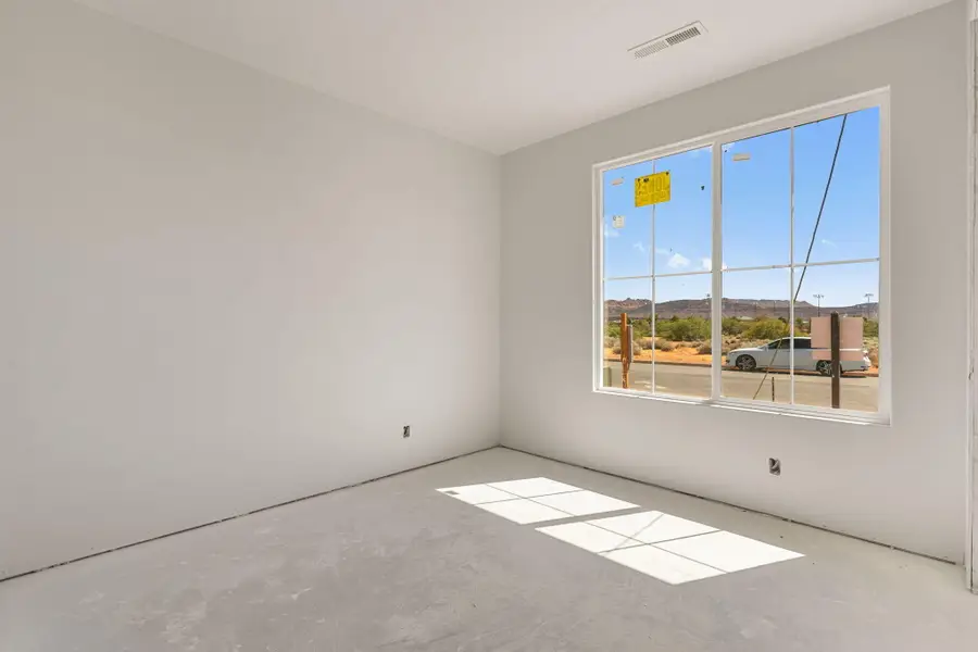 2367 Patricia Dr, Santa Clara, UT 84765 - #3