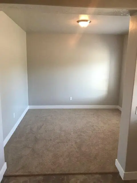 68 W Chester Field Dr, Washington, UT 84780 - #2