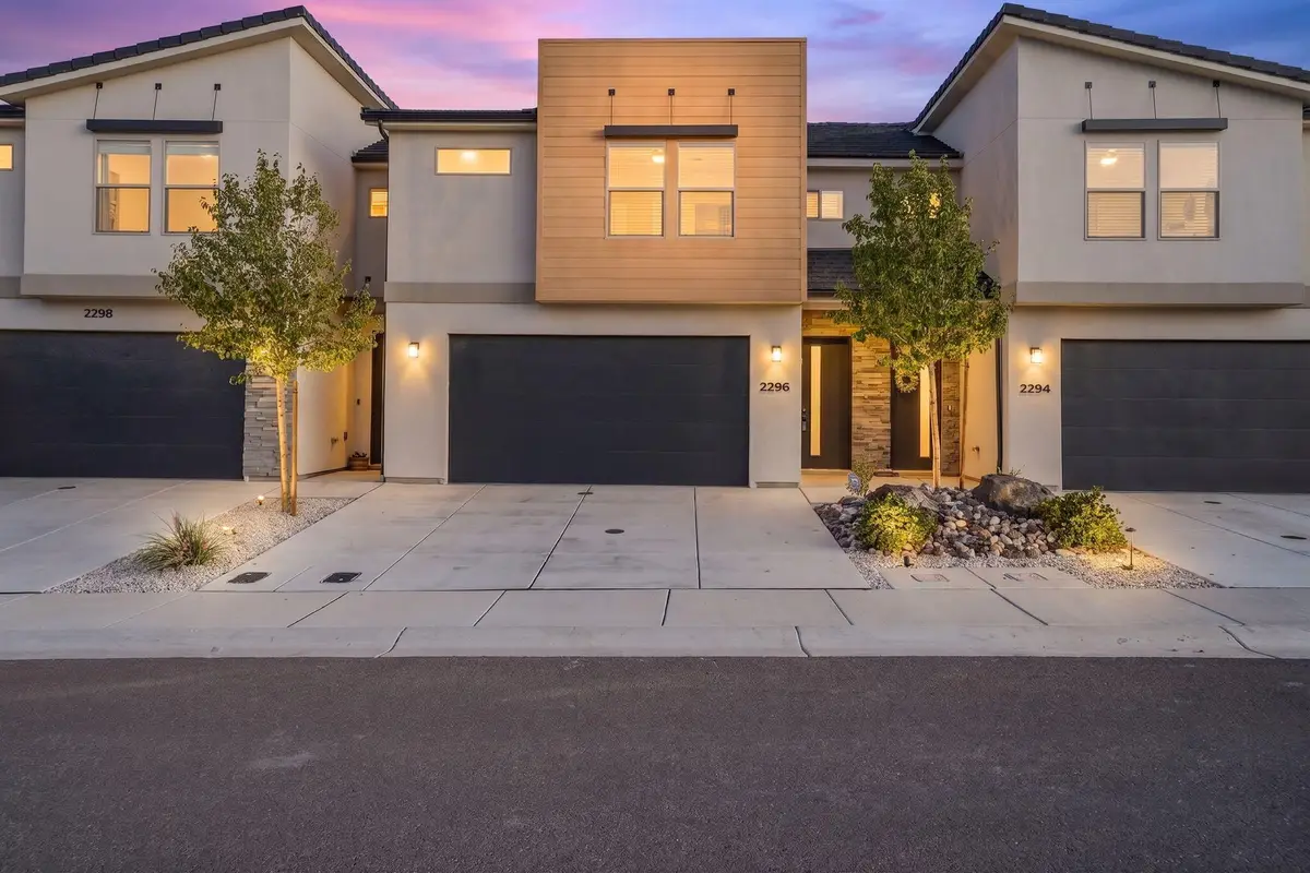 2296 E Alexander Ln, Saint George, UT 84790 - #1