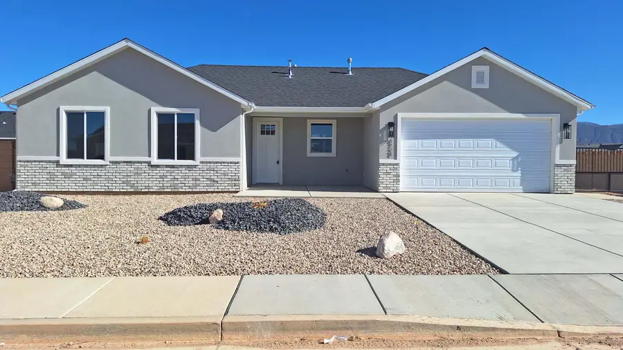 4724 N 2675, Cedar City, UT 84721 - #2