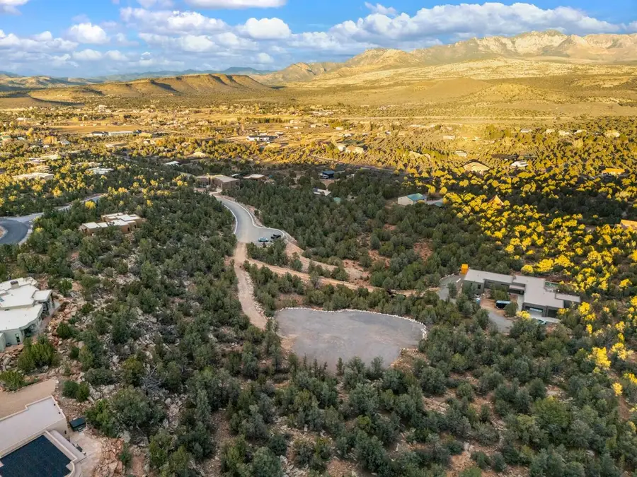 50 N Doe Valley Cir, Dammeron Valley, UT 84783 - #3