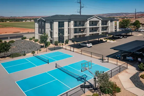1167 E Telegraph #A101, Washington, UT 84780