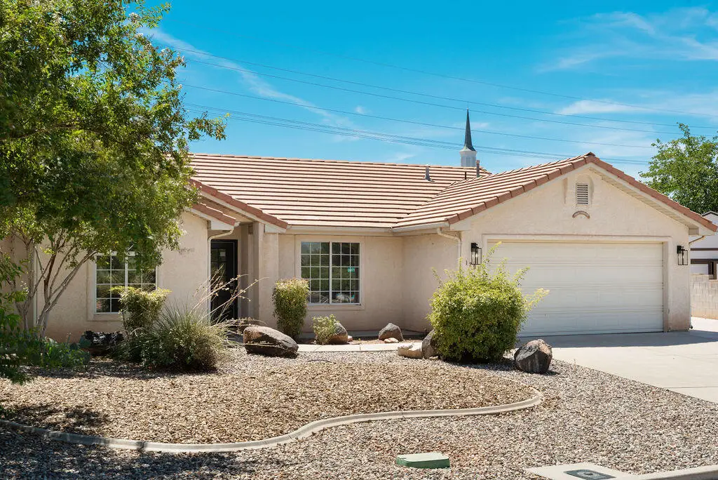 1204 Willow Dr, Saint George, UT 84790 - #1