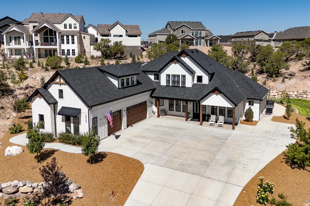2928 W Rock Ridge Cir, Cedar City, UT 84720 - #1