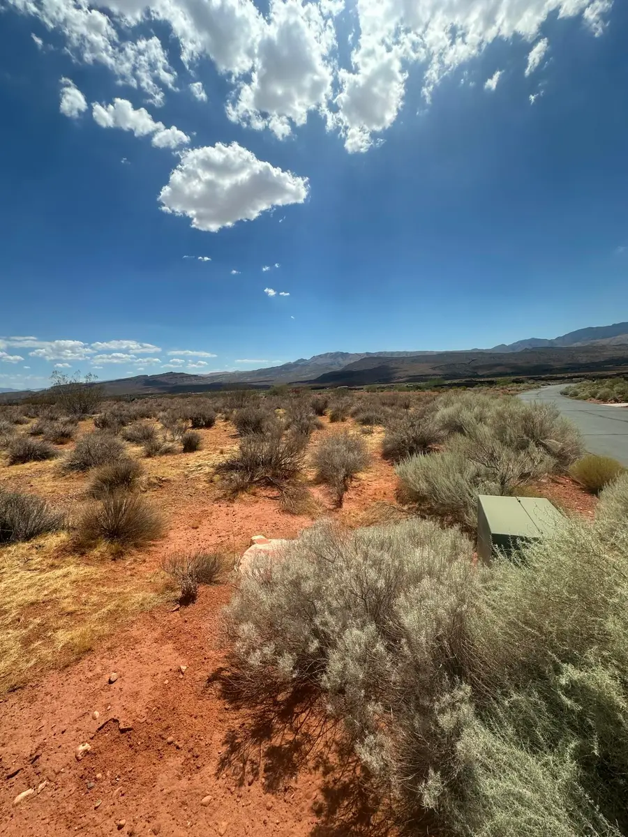 515 W Tearasinab Way, Ivins, UT 84738 - #3