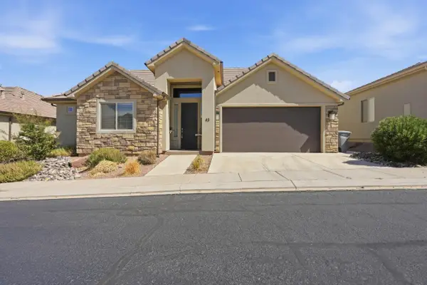 2261 Tonaquint Dr #43, St George, UT 84770