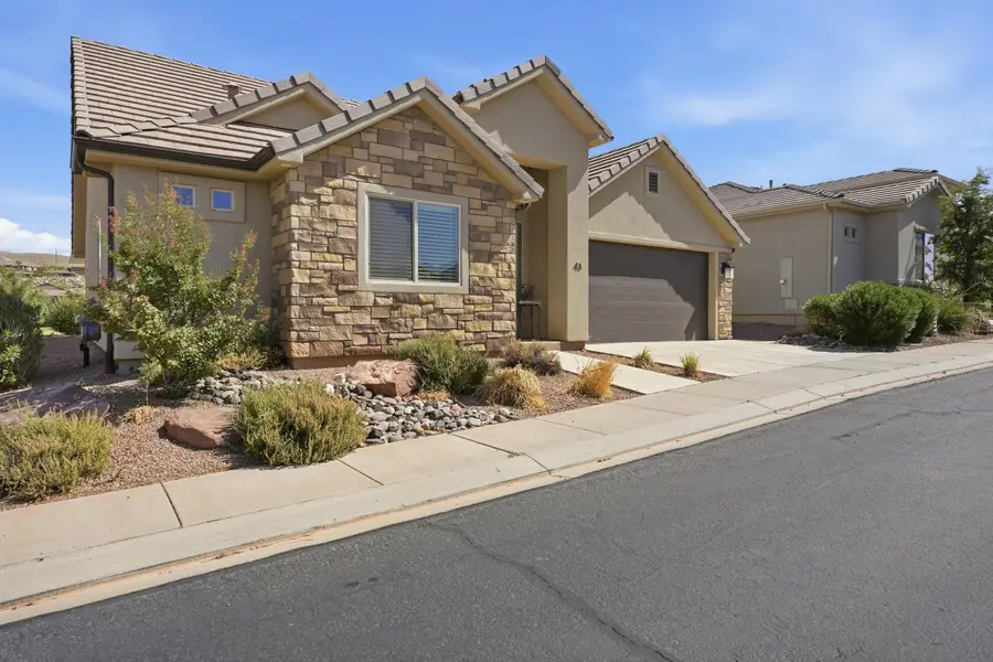 2261 Tonaquint Dr #43, Saint George, UT 84770 - #2