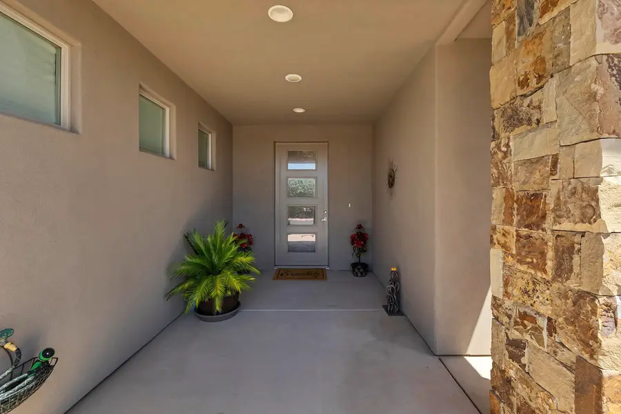 3215 S Sandstone Dr, Hurricane, UT 84737 - #3