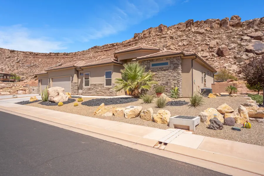 1148 W Kolob Dr, Saint George, UT 84790 - #3