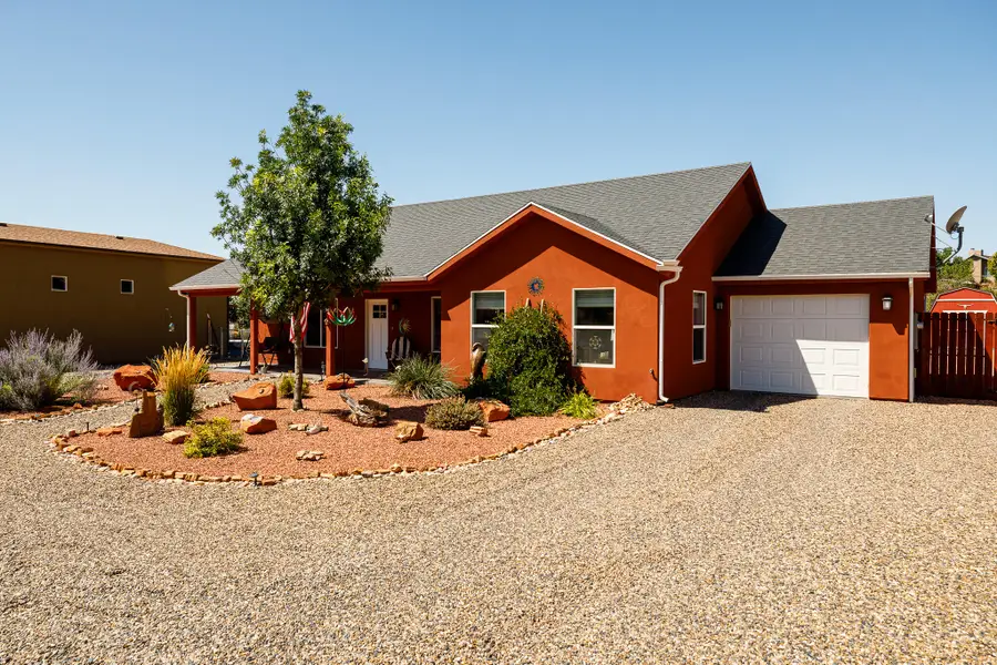 1734 S Lee Dr, Kanab, UT 84741 - #2