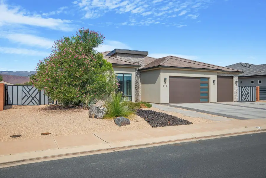 512 S Morning Retreat Dr, Ivins, UT 84738 - #2