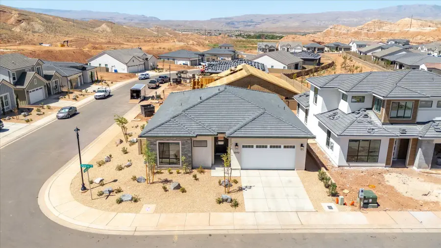 3592 S Turin Ln, Saint George, UT 84790 - #2