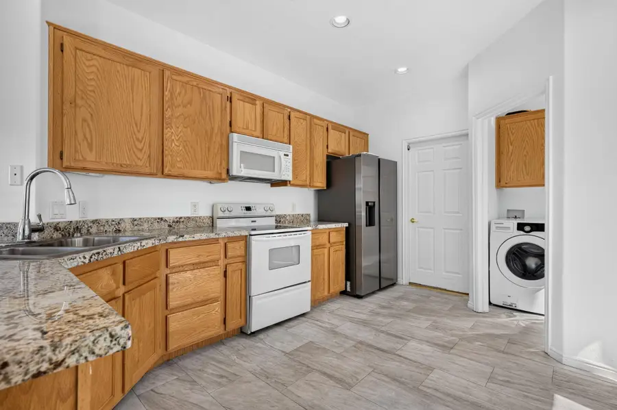 1448 W Summer Poppy Dr, Saint George, UT 84790 - #3