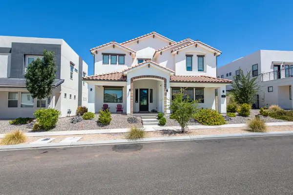 5817 S Adobe Sun Dr, St George, UT 84790