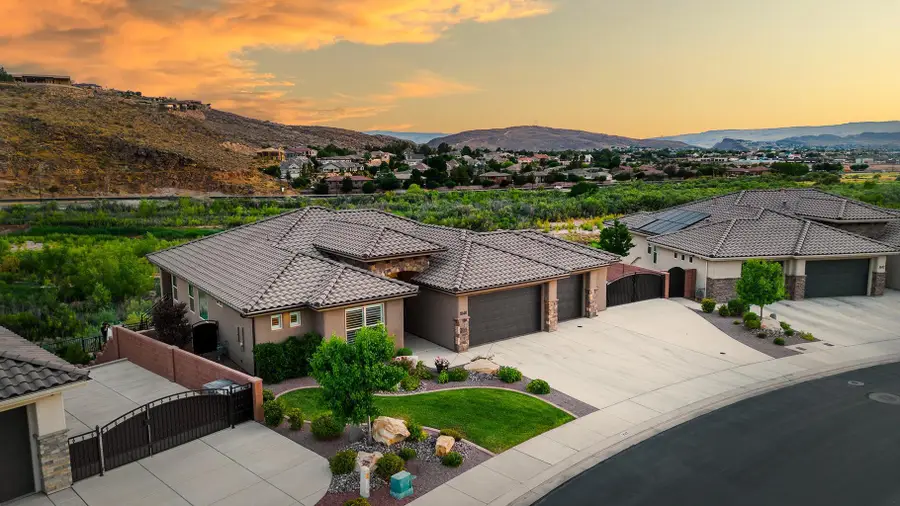 1848 E Riverbend Dr, Saint George, UT 84790 - #2