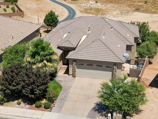 844 W Las Colinas Dr, St George, UT 84790