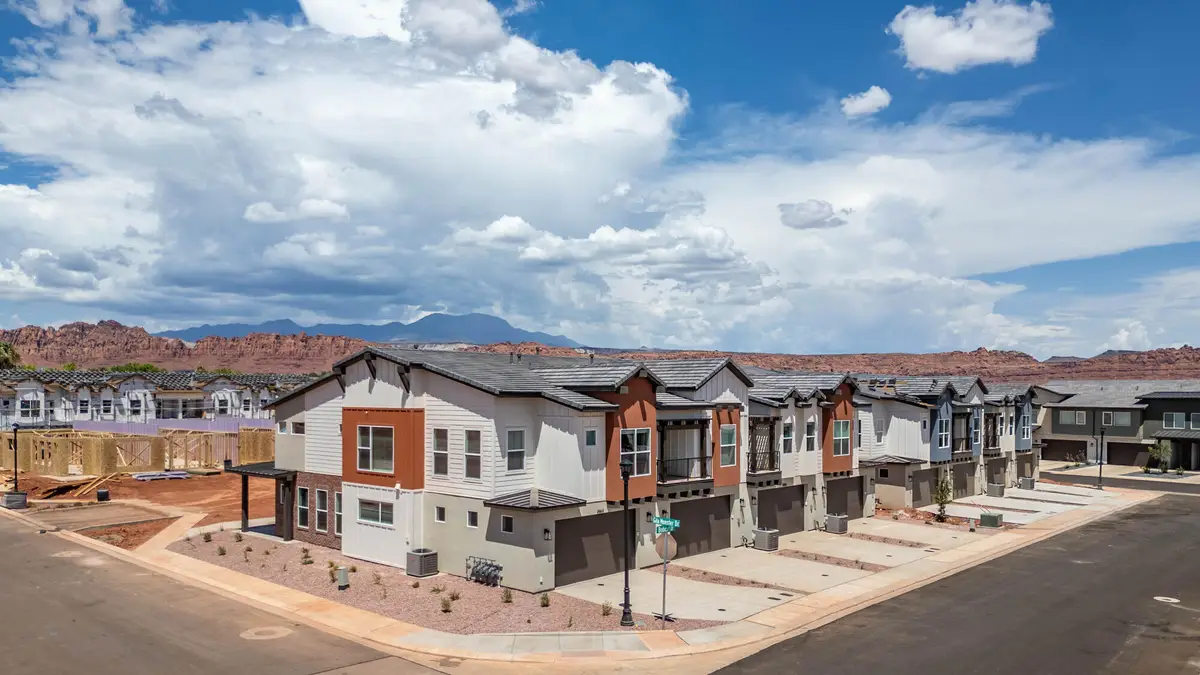 3950 Bobcat Dr, Santa Clara, UT 84765 - #1