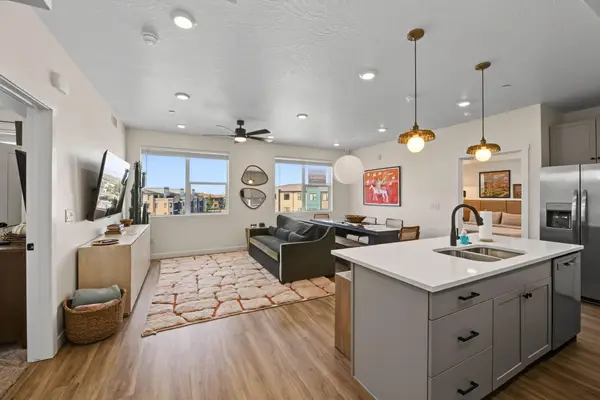 226 N Cliff Side Dr #L301, Hurricane, UT 84737
