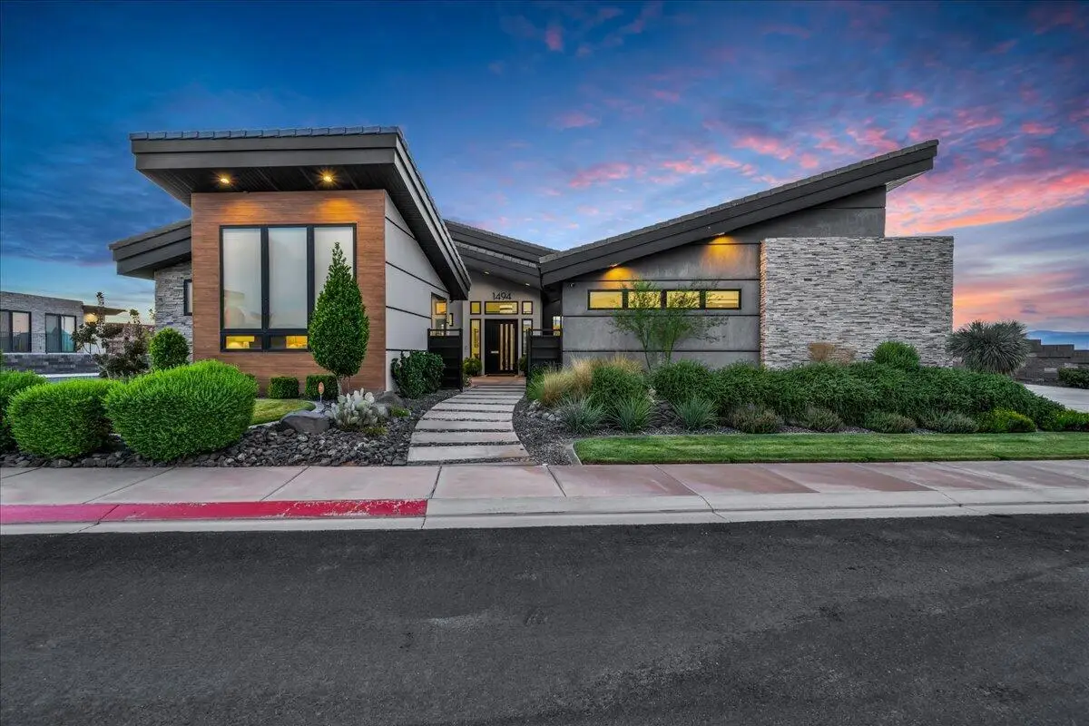 1494 W Augusta Rd, Hurricane, UT 84737 - #1