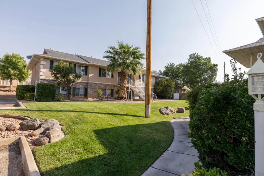 1070 N 1400 St, Saint George, UT 84770 - #2