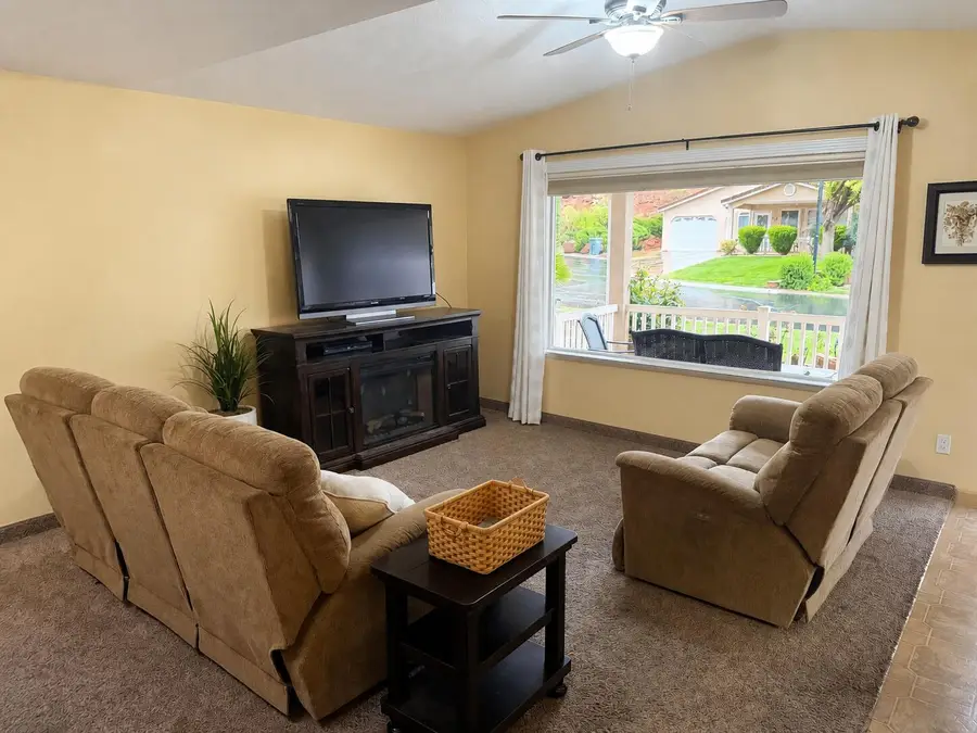 1050 W Red Hills Parkway #93, Washington, UT 84780 - #3
