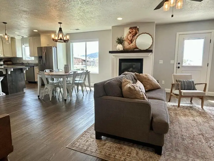 310 S 625, Enterprise, UT 84725 - #2