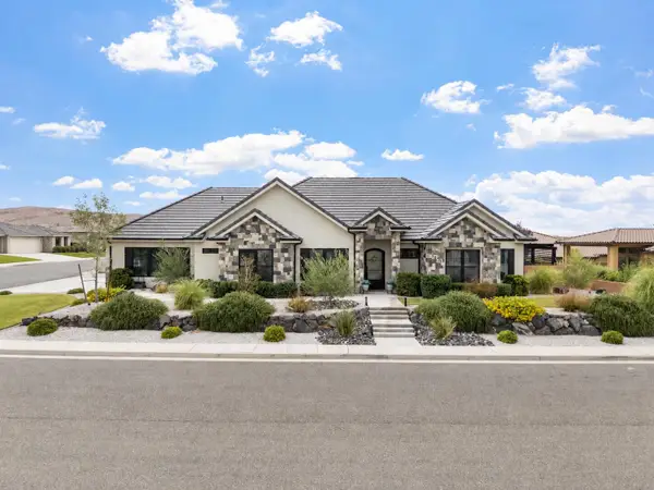 1876 N Mountain View Dr, Washington, UT 84780