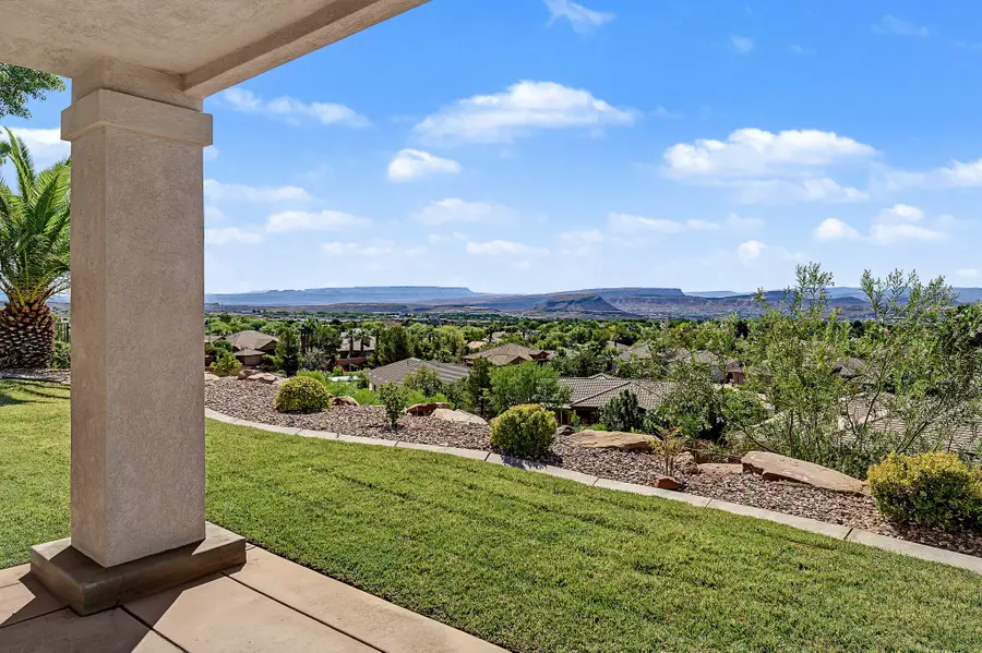 951 N Daybreak Dr, Washington, UT 84780 - #3