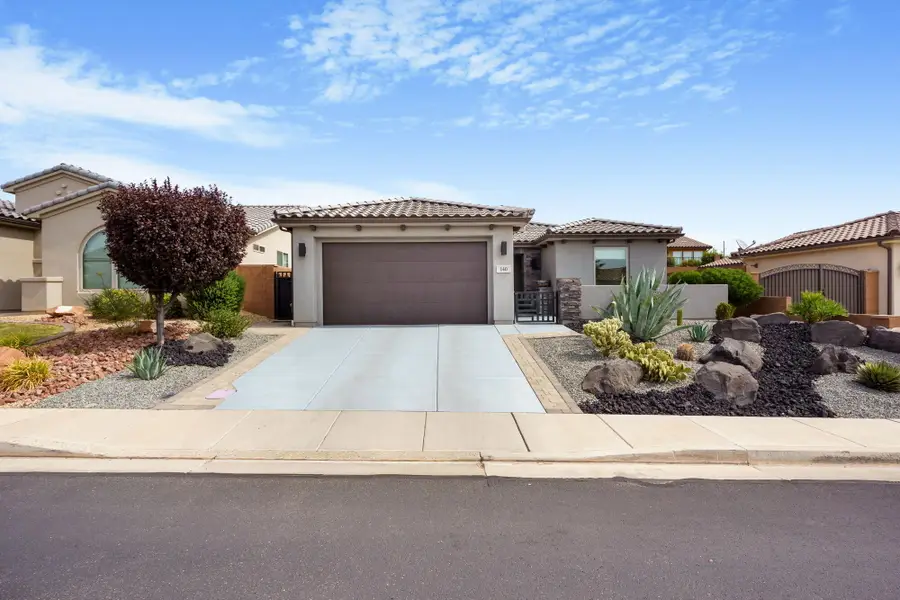 140 W Peridot Dr, Washington, UT 84780 - #3