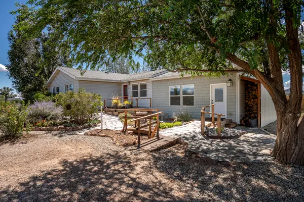 4997 N 3425, Cedar City, UT 84721