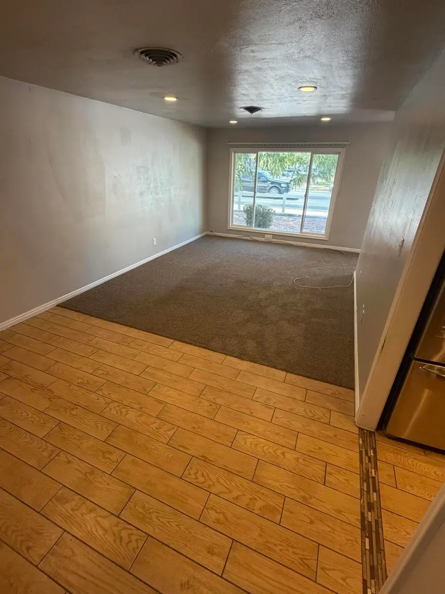 251 E 700, Saint George, UT 84770 - #2