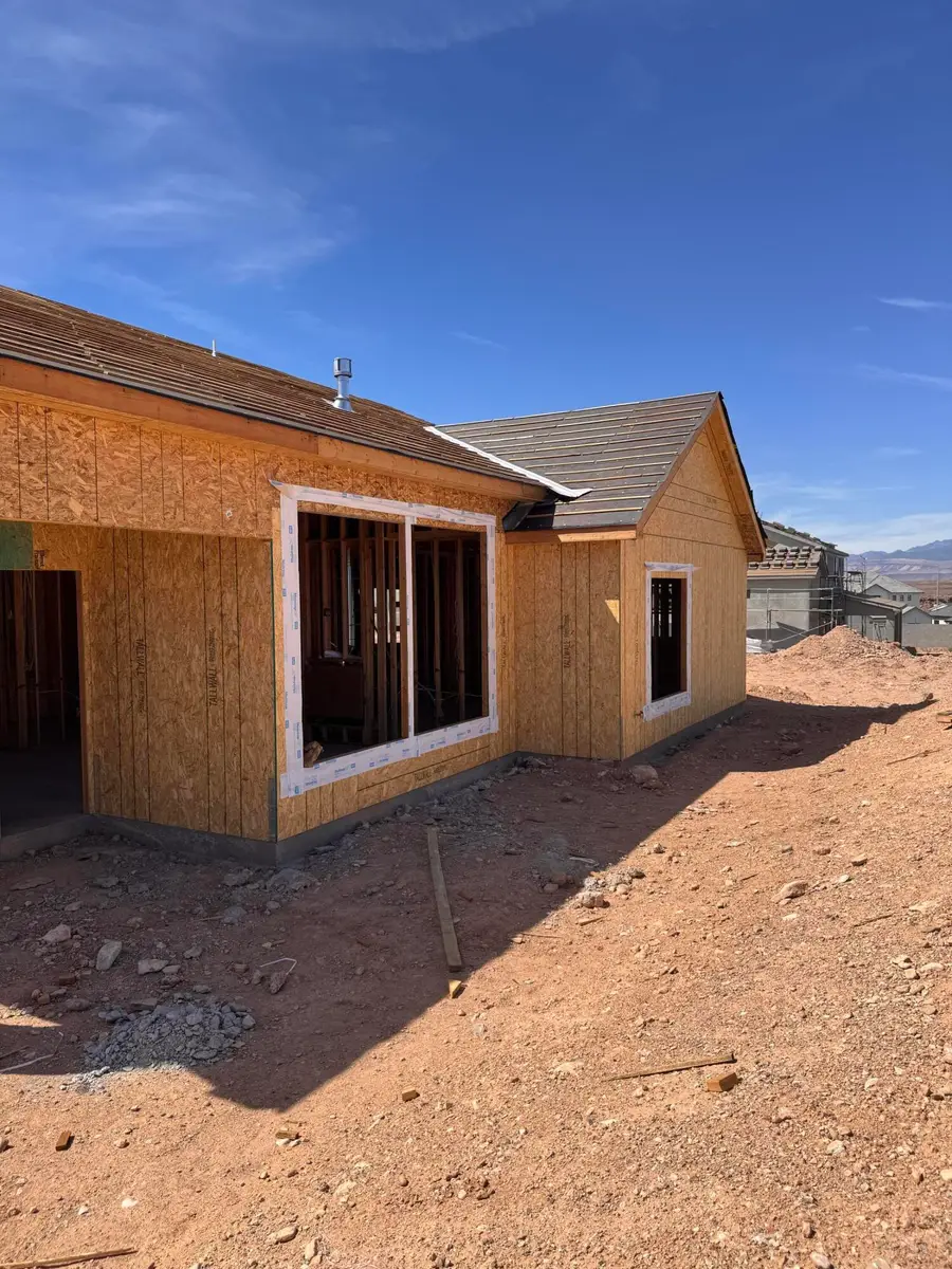 6257 S Endora St, Saint George, UT 84790 - #3
