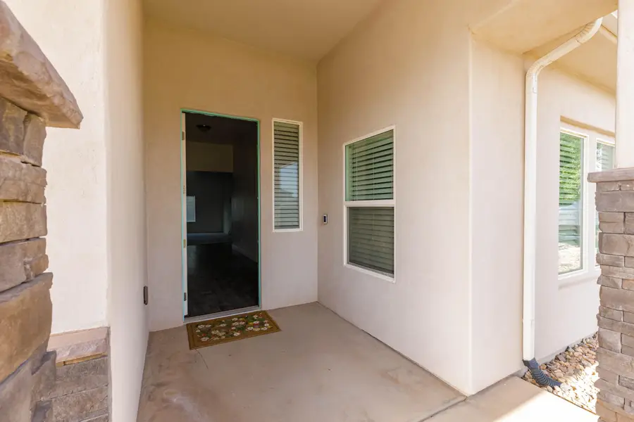 3275 E Sugar Maple Dr, Saint George, UT 84790 - #3