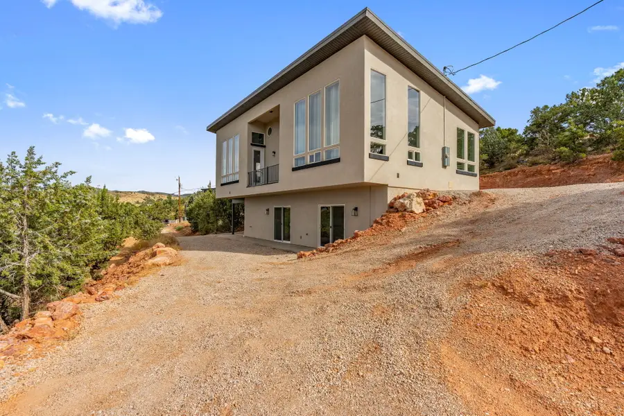 442 E Pine View Dr, Central, UT 84722 - #3