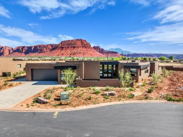 548 W Wild Indigo Way, Ivins, UT 84738