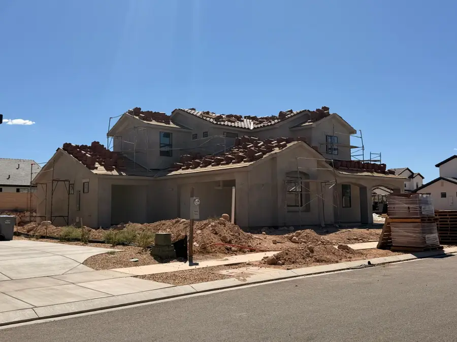 467 W Canyon Pine Dr, Saint George, UT 84790 - #2