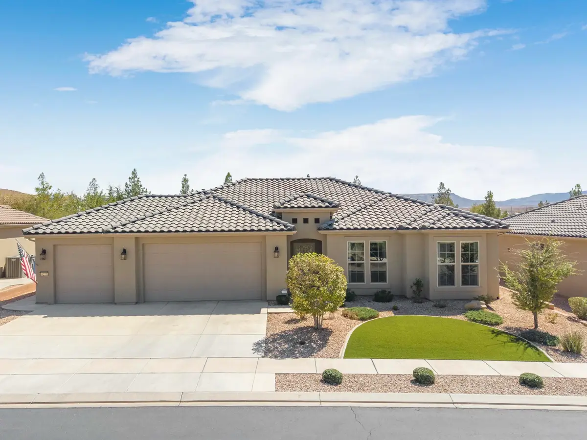 4275 S Painted Finch Dr, Saint George, UT 84790 - #1