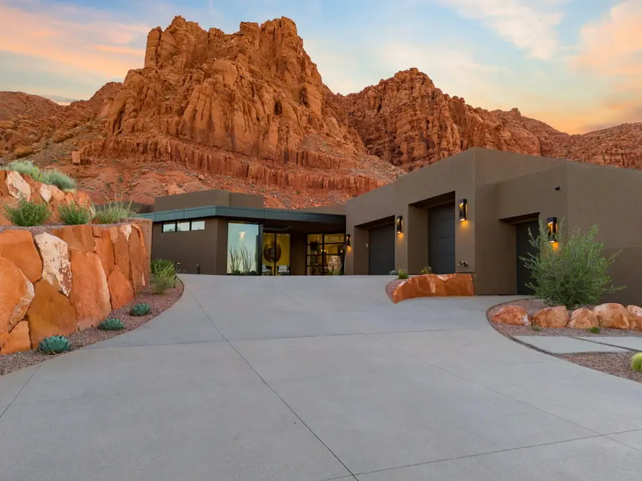 2163 N Uwan Dr, Ivins, UT 84738 - #2