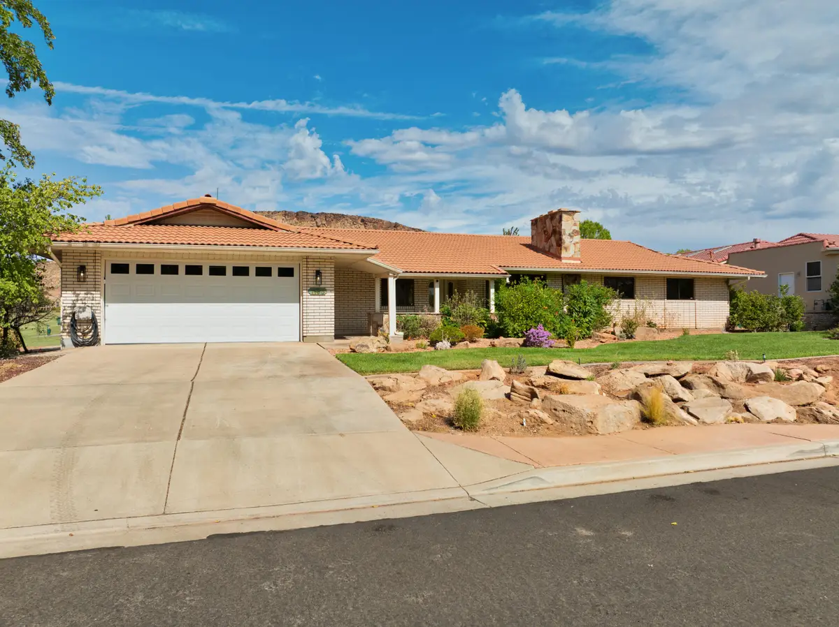 1130 W Wesley Powell Dr, Saint George, UT 84790 - #1