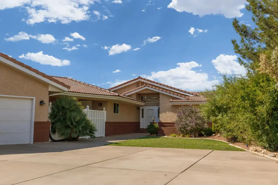 2162 S San Juan Cir, Saint George, UT 84790 - #2