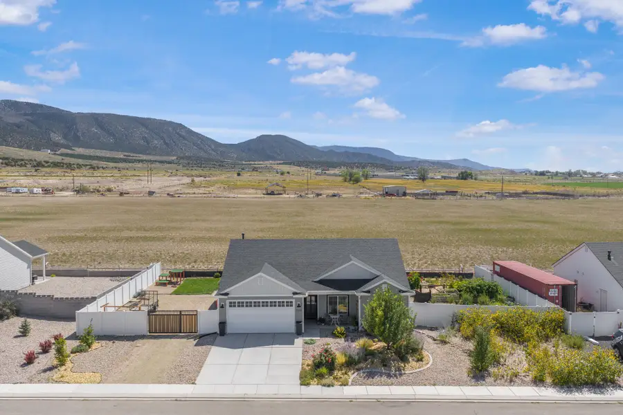 1318 E Southern Homestead Blvd, Enoch, UT 84721 - #2