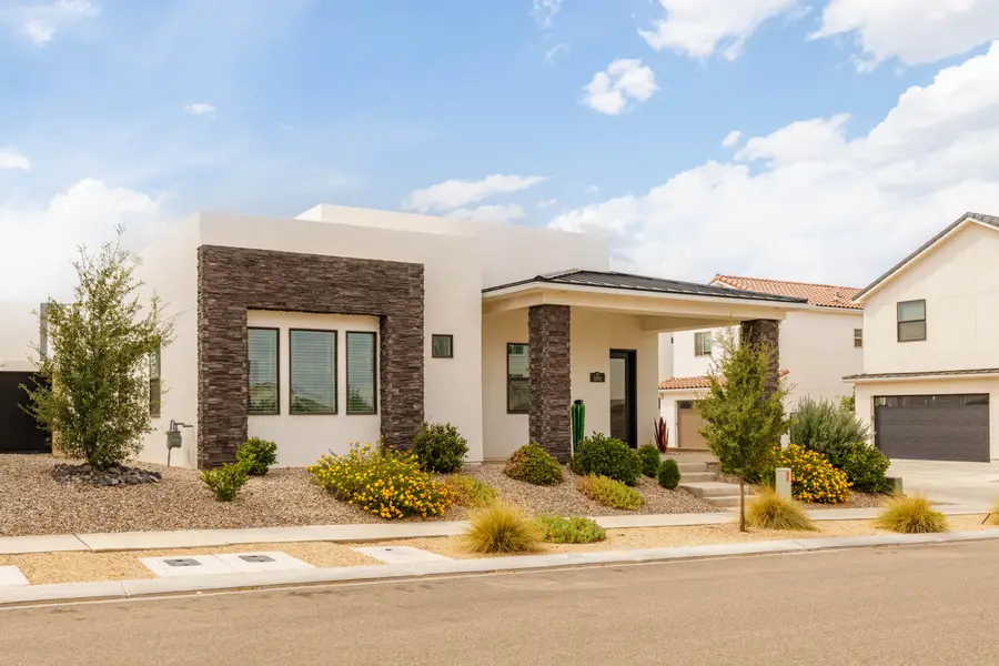 5806 S Garnet Dr, Saint George, UT 84790 - #2