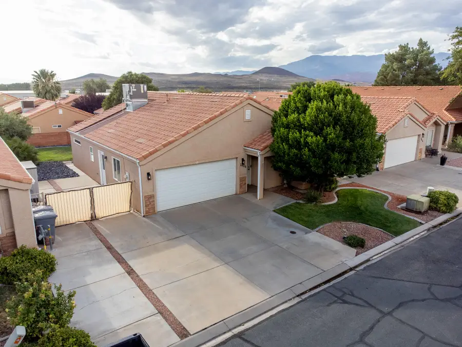 2426 S 770, Hurricane, UT 84737 - #3