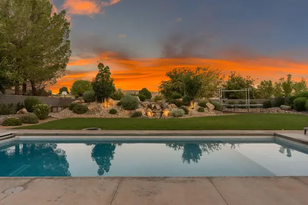 3749 S Loganberry Cir, St George, UT 84790